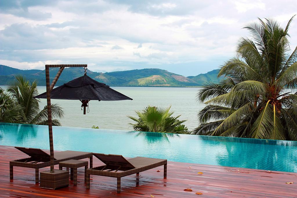 The Blue Sky Resort @ Ranong Ngoại thất bức ảnh